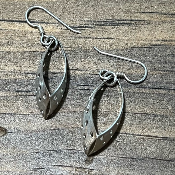 Dangle Earrings Pierced Geometric Cutout Sterling Silver Modernist‎ Style - Picture 3 of 3
